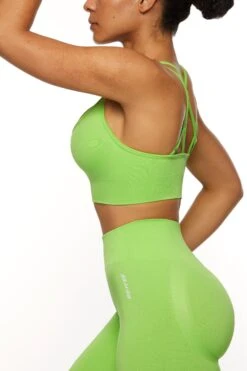 Seamless Strappy Sports Bra In Green 12 Seamless Strappy Sports Bra In Green -Core Fit Shop BT0462 5 Green Halter Sports Bra