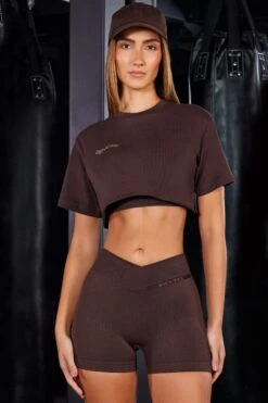 Short Sleeve Cropped T-Shirt In Brown -Core Fit Shop BT0478 BT0629 1 Influential Brown Cropped T Shirt Supreme Mini Shorts