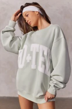 Oversized Sweatshirt In Sage 16 Oversized Sweatshirt In Sage -Core Fit Shop BT0515 5 Sage Oversized Sweater