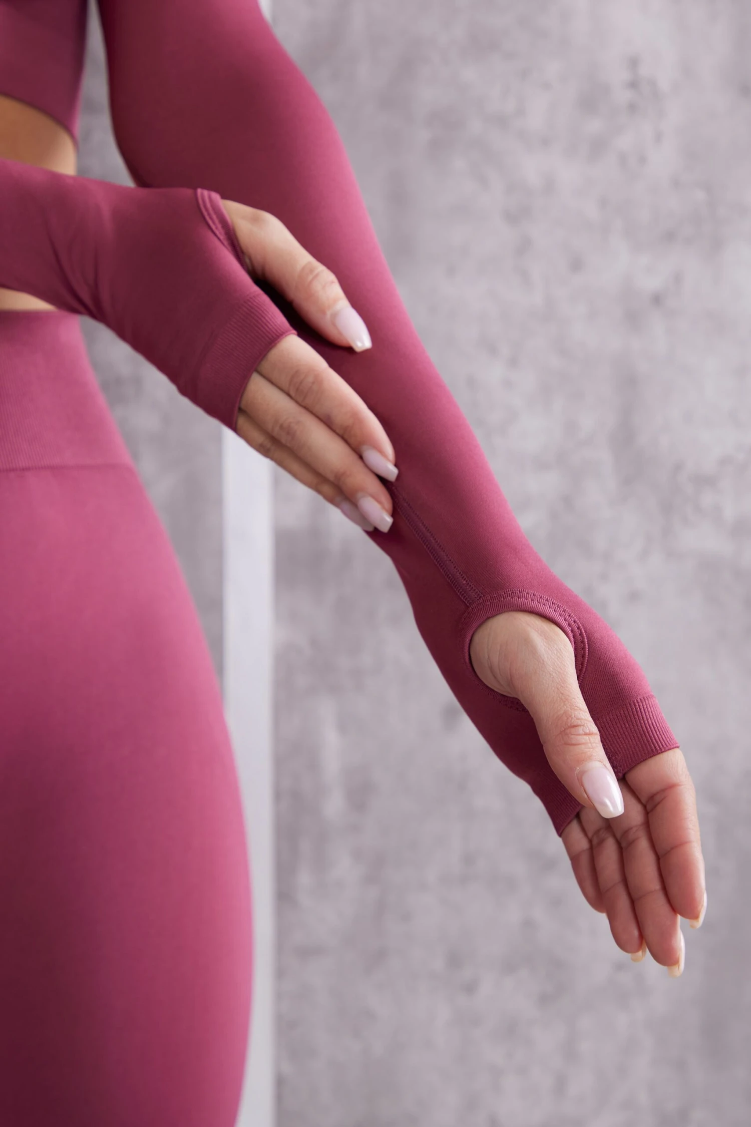 Long Sleeve Crop Top In Dark Rose 7 Long Sleeve Crop Top In Dark Rose - Image 5