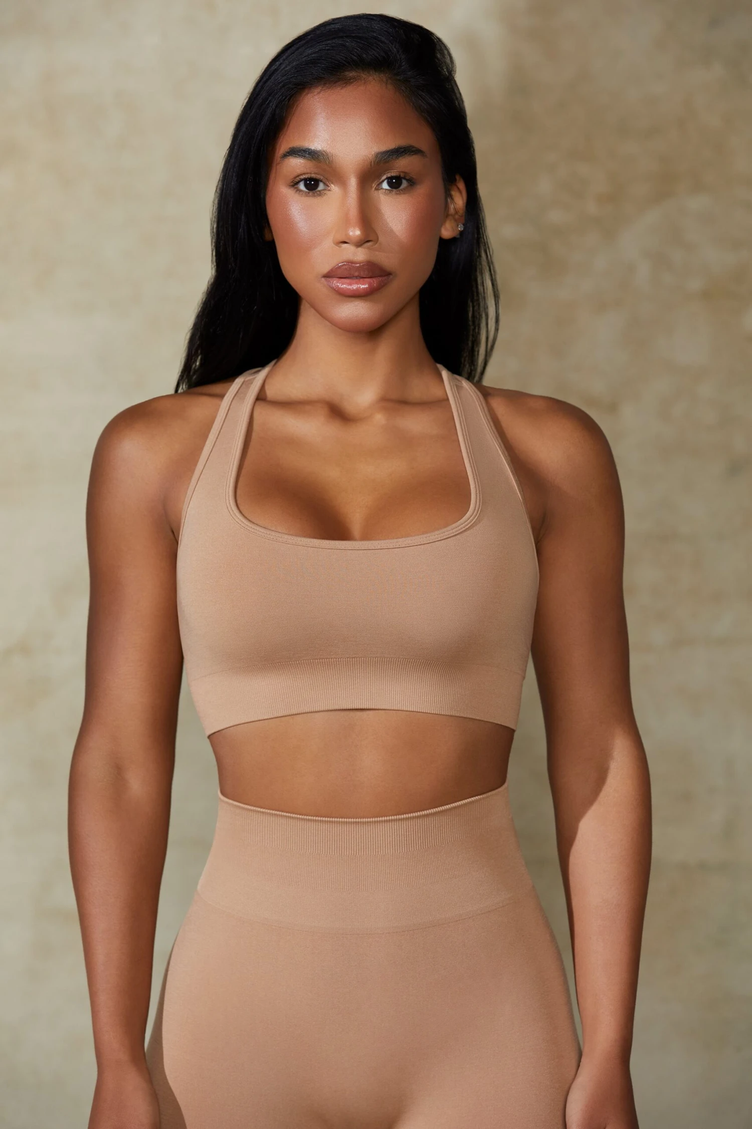 Cut Out Define Luxe Sports Bra In Warm Taupe 9 Cut Out Define Luxe Sports Bra In Warm Taupe - Image 7