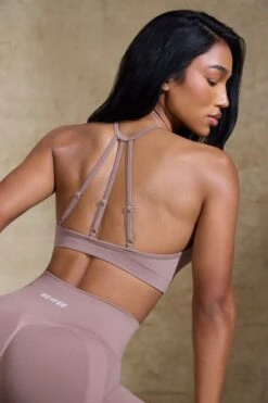 High Neck Open Back Define Luxe Sports Bra In Mocha 12 High Neck Open Back Define Luxe Sports Bra In Mocha -Core Fit Shop BT0674 5 Prime Tan High Neck Sports Bra