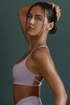 Scoop Neck Open Back Sports Bra In Lilac -Core Fit Shop Look13 3171copy2