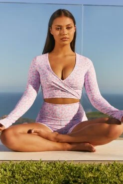 Growth Slinky Long Sleeve Crop Top In Lilac -Core Fit Shop bt0061 3 growth lilac long sleeve cross over bust flattering floral crop top