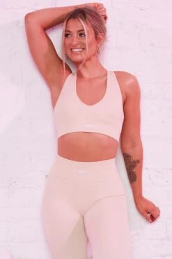 Ribbed Plunge Neck Sports Bra In Cream 17 Ribbed Plunge Neck Sports Bra In Cream -Core Fit Shop bt0135 bt0131 13 be the best strong cream ribbed sports bra high waisted leggings sportswear set crop