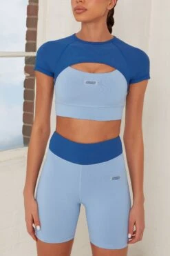 Contrast Waist Cycle Shorts In Blue 12 Contrast Waist Cycle Shorts In Blue -Core Fit Shop bt0145 bt0149 11 renew transition blue short sleeve cut open front top cycling shorts sport set 1