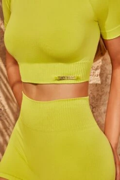 Seamless High Waist Mini Shorts In Green 11 Seamless High Waist Mini Shorts In Green -Core Fit Shop bt0323 bt0339 9 turn it up altitude deep green short sleeve crop top hot pant shorts set 1