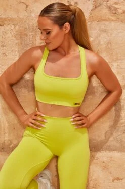 Cut Out Sports Bra In Green -Core Fit Shop bt0324 bt0342 1 intensity accelerate green racer back sports bra contour leggings set 4