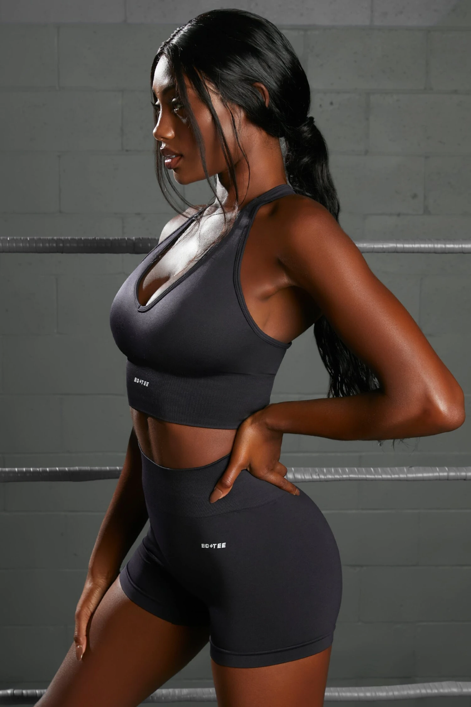 Racer Knot Back Seamless Crop Top In Black 8 Racer Knot Back Seamless Crop Top In Black - Image 6