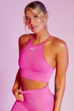 Incline Seamless High Neck Crop Top In Pink
