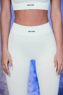 Seamless Full Length Leggings In White -Core Fit Shop white 7 3